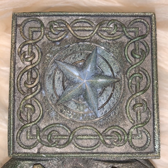 Gargoyle trinket box with pentacle gothic not cc eligible - Picture 7 of 10